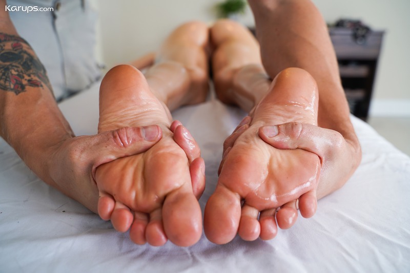 Adorable Coed Chloe Temple Is Fucked After Oil Massage-07