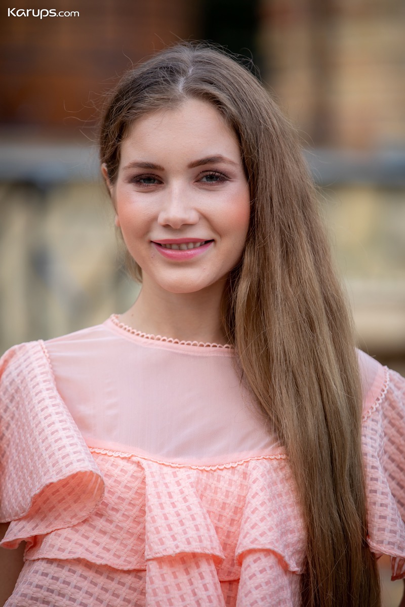 Adorable Mary Rock Masturbates On The Sofa-01