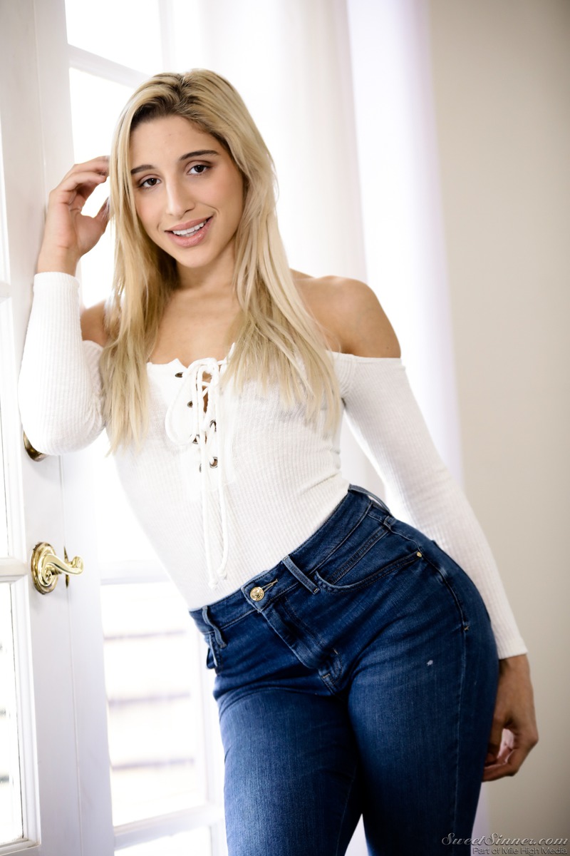 Abella Danger Fucks-00