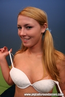 Round ass teen sucks on green couch-01